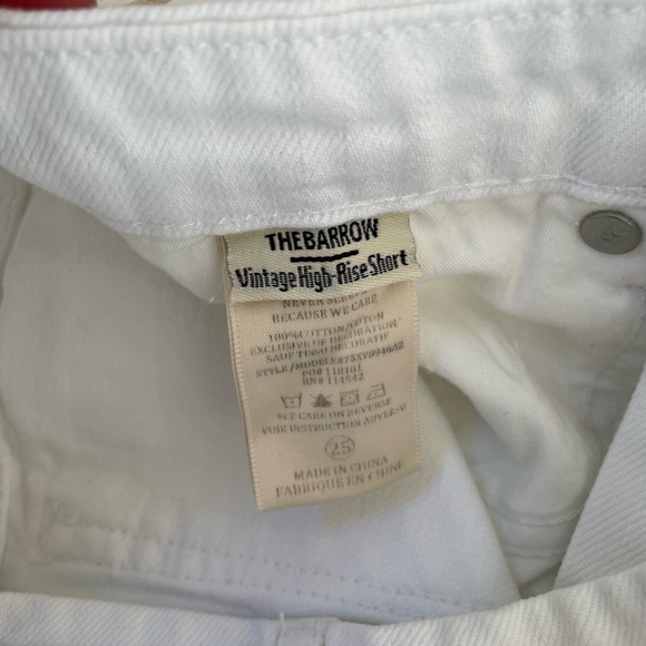 NWT Blank NYC THE BARROW DENIM HIGH-RISE CUTOFF SHORTS Size 25 - Picture 5 of 5